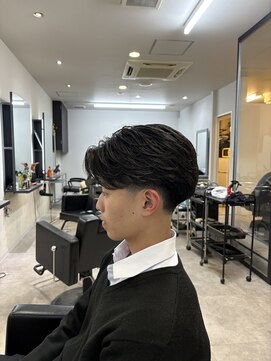 イーラ アメ村店(era) フェザーパーマ