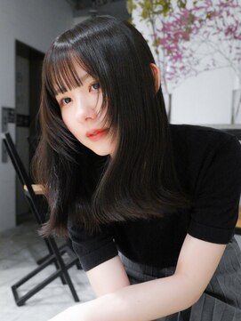 シオン(shion) レイヤーロンググレージュカラーアッシュブラック_ba520623