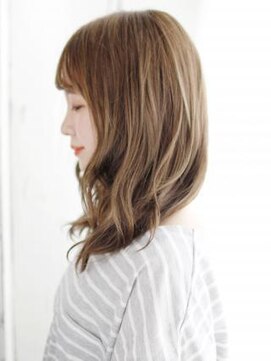 ウル 吉祥寺(ulu) 透け感バングのミックスカールスタイル