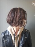 くせ毛を活かしたウェービーボブ×ナチュラルハイライト!