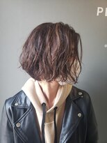 ペネロープ(Penelope) くせ毛を活かしたウェービーボブ×ナチュラルハイライト!