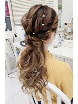 リサ 恵比寿(risa.)&nbsp;ポニー風アレンジ☆彡