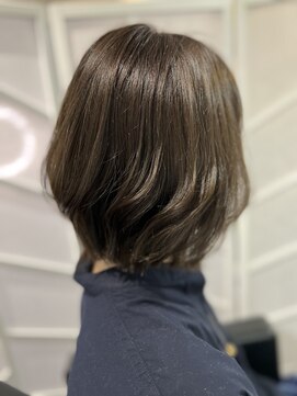 ツムグ 代官山店(TUMUGU) 白髪ぼかしサンドベージュこなれミディ大人かわいいヘア