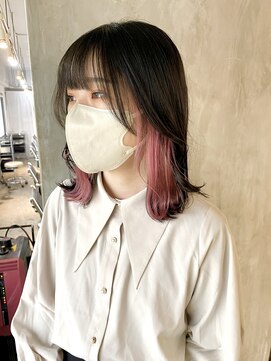 サクラ 岐阜(SAKURA) 学校・仕事でバレない隠せるインナーカラーピンク