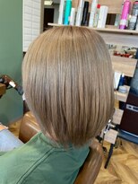 リーフ(Leaf)&nbsp;前髪/マチルダボブ/ピンクベージュ/インナーグレージュ/武蔵浦和