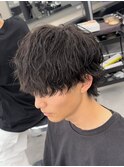 縦落ち波巻きメンズスパイラルパーマ緩めカルマヘア