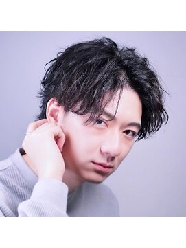 アイトーキョーシエル 横浜(AI TOKYO Ciel) 波巻き/ハイライト/マッシュパーマ/ウルフ[横浜駅