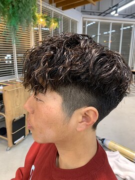 グランデュール 東静岡池田店(GRANDEUR) ツイストスパイラルパーマツイストパーマメンズマッシュパーマ