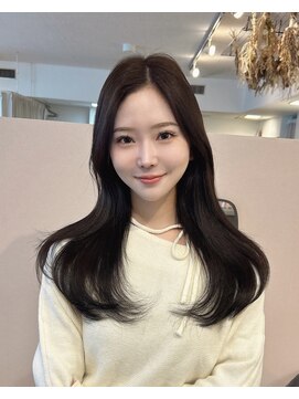 ミョンシル ★韓国ヘア　くびれレイヤー