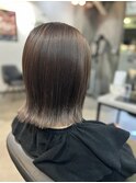 切りっぱなしボブ×ぺールベージュ