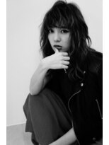 サファイア(SAPPHIRE) モノクロで決めるかっこよさ(-。-)y-゜゜゜