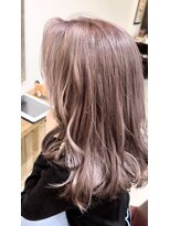 ノーム 横浜(NORM)&nbsp;ケアブリーチ トリプルカラー ピンクベージュ