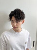 キング 楠葉店(K!ng)&nbsp;ホワイトメッシュ/ツイスト/ツイスパ/パーマ/メンズ/眉毛