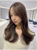 津市ロングレイヤーカットハッシュカット透明感カラー重めロング