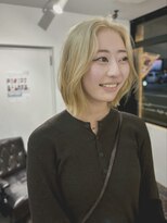 クイン(qin)&nbsp;赤みなしオリーブベージュ