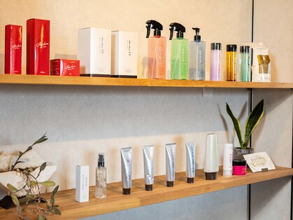 オッディーヘアー アンド スキン(ODDIY HAIR&SKIN)の写真