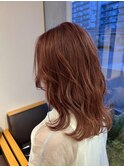 ピンクベージュ