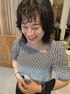 ティオ バイ スニップ(Tio by snip) カジュアルカーリーヘア