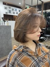 ヘアアンドメイク アクシス(AXIS) 韓国風ボブ