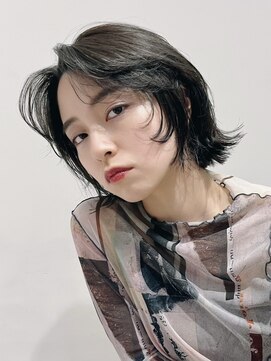 ノイ(noi) 顔周りレイヤーカットくびれヘアミルクティーベージュカラー