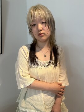 ヌウ(nuu) 〈生平〉デザインカラ/レイヤーカット/フォックスカラー