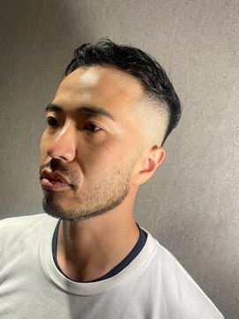 アルジェンタム 戸越品川(Argentum.) メンズ ショート バーバー フェード パーマ 理容室