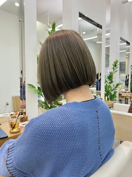 カッツ 駅家店(CUT S) ブリーチ無しオリーブベージュ