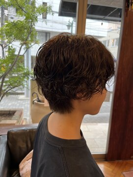 ファーレンピュアスウィート(fahren-pure-suite) ハンサムショート／ゆるふわパーマ