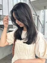 ヒュエ 表参道(Hue)&nbsp;レイヤーカットアッシュカラー