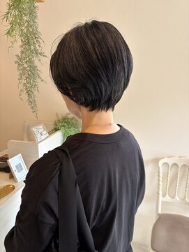 フィーラ(Feela) コンパクトショート