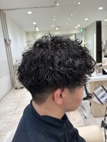 ケンジ 平塚 アネッタ(KENJE annetta)&nbsp;刈り上げマッシュ　パーマスタイル