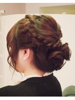 アナログシュシュ(analog chou chou)&nbsp;編み込みアレンジ