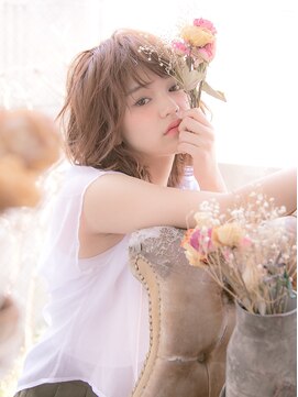 リリアン 青山(relian) ふんわりミディアムヘアならリリアン青山