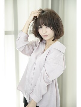 ルルディ バイ アフロディーテ銀座(luludi by APHRODITE) ミディアム/デザインカラー/シルキーベージュ/斜めバング/銀座