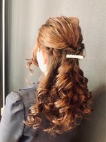 クラスィービィーヘアーメイク(Hair Make) ハーフアップ♪