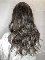 ニチカ 銀座(NYCKA)&nbsp;ハイライト×バレイヤージュ/oggiトリートメント