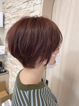 クレア(CREA) 暖色系カラー×ショートスタイル