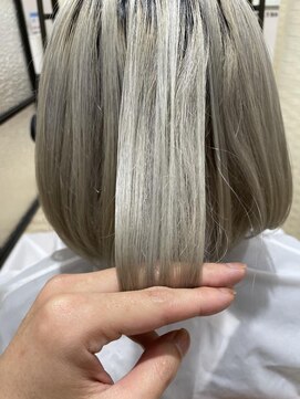 リジェールビューティガーデン(REJOUIR BEAUTY GARDEN) ブリーチ２回×イルミナカラー