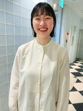 ラパンセヴェール(LA PENSEE VERT) 【LA PENSEE カホ】伸ばしかけボブ