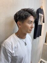 ミィ 浦和(mee)&nbsp;【mee.】ヤジマ　ツイストスパイラル　七三分け