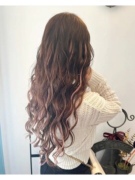 サーティーン(THIRTEEN) イメチェン♪エクステ可愛いらしいピンクハイライト《10代20代》