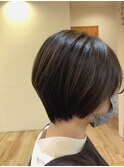 ショートボブ