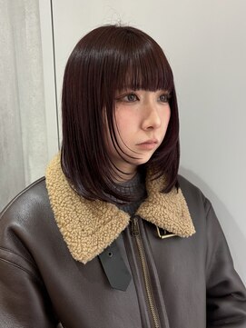 ヨーク(YOKE) 【YOKE】ワインレッドボルドーカラー暖色レイヤーカット10代20代