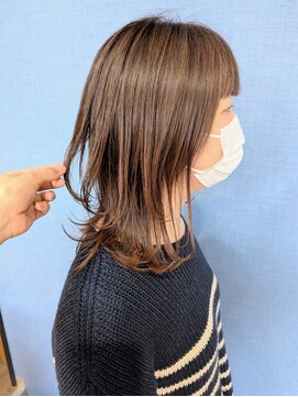 ルオム(LUOMU) 《親子でご利用♪》レイヤーミディ×ラベンダーカラー[みどりの]