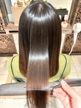 ヘアリゾート粋 ティガ 池袋店(tiga) 美艶髪/ストレートロング/髪質改善/縮毛矯正