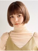イメチェン/ホワイトブロンド/外ハネボブ/ワイドバング/表参道