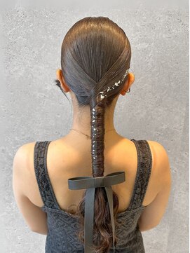 アース 三軒茶屋店(HAIR&MAKE EARTH) リボンが主役の大人アレンジスタイル【三軒茶屋】