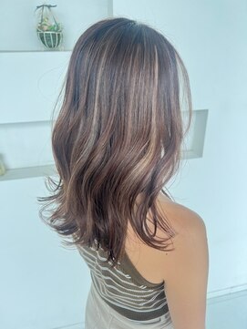 スリーヘアーデザインズ(Three Hair Designs) a