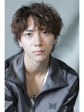 アドール(ADOR) 【ADOR＊小木曽ヒロ】スパイラルパーマ/佐藤健/コンマヘア