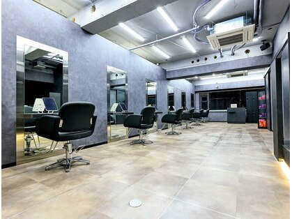 シンシア ドゥエ 新宿(CYNTHIA DUE)の写真